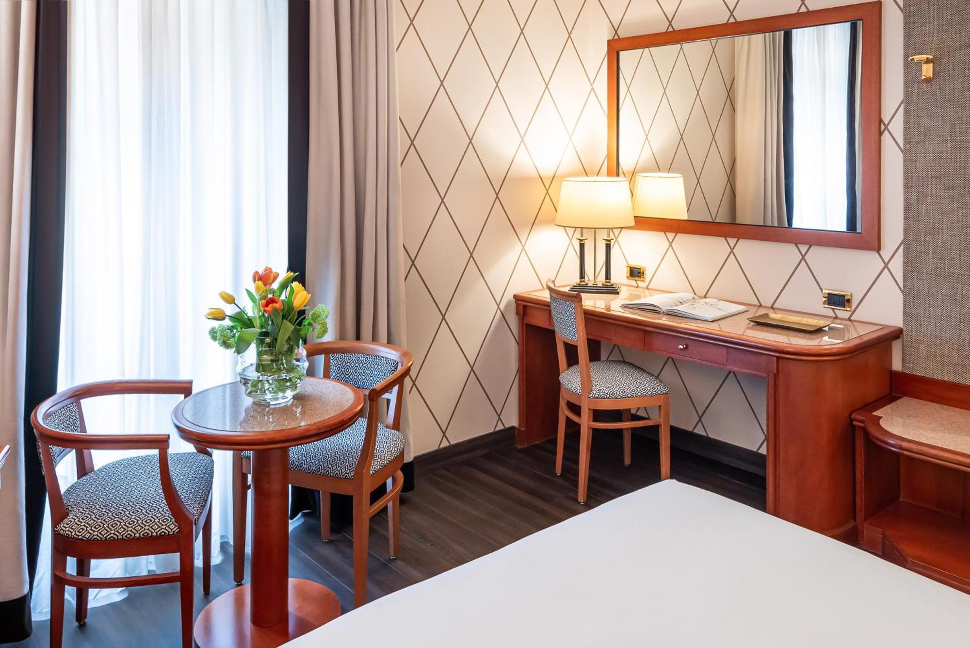 สตาร์โฮเทล มาเจสติก Hotel ตูริน ภายนอก รูปภาพ